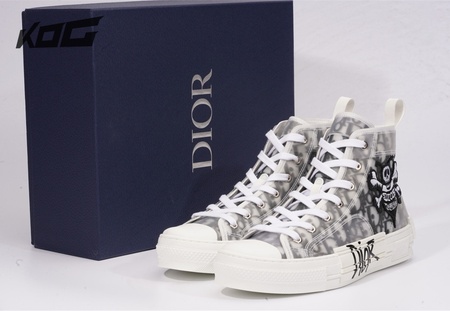 Dior And Shawn B23 High Top Bee Embroidery size 35-46( runs half size bigger )